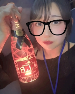 プロフィール写真5・らむ｜GIRLS BAR Y・ワイ - 中目黒のガールズバー