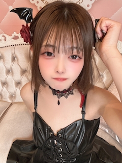 プロフィール写真3・もか🍯はにーないと姫路本店🍯|コンセプトカフェ はにーないと - 姫路のコンカフェ