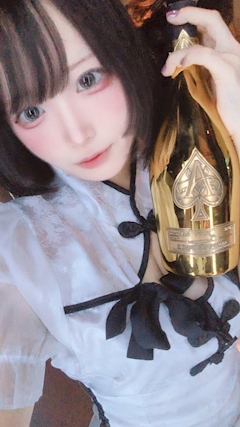 りんちゃま‪🐹【Bar AMIRI】