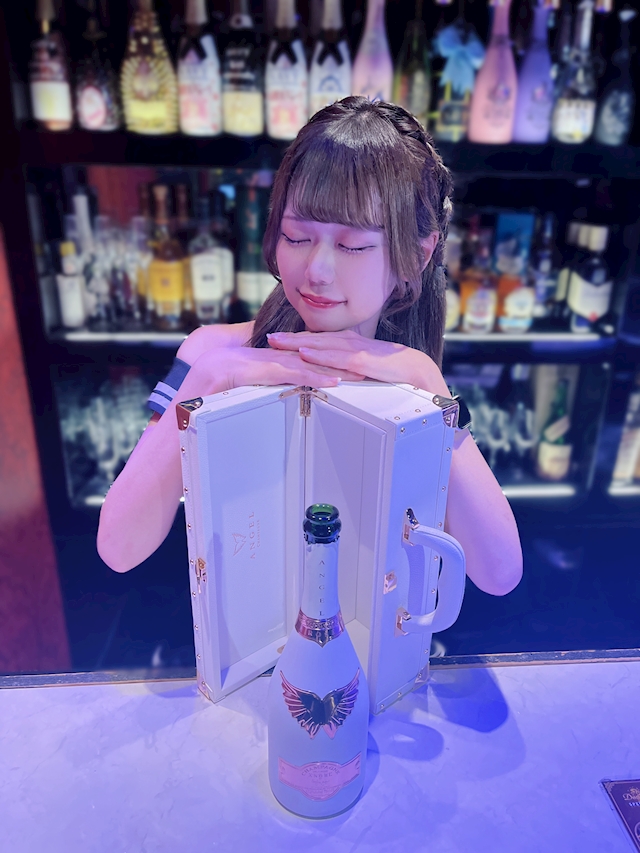 あむ 横浜NAVY