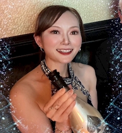 プロフィール写真24・さとみ｜美魔女ラウンジJ・ビマジョラウンジジェー - 横浜の熟女パブ/熟女キャバクラ