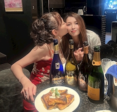 プロフィール写真3・さとみ｜美魔女ラウンジJ・ビマジョラウンジジェー - 横浜の熟女パブ/熟女キャバクラ