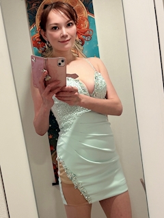 プロフィール写真2・さとみ｜美魔女ラウンジJ・ビマジョラウンジジェー - 横浜の熟女パブ/熟女キャバクラ