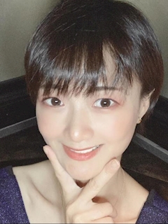 プロフィール写真1・ゆい｜美魔女ラウンジJ・ビマジョラウンジジェー - 横浜の熟女パブ/熟女キャバクラ