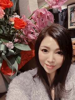 プロフィール写真24・🌕🌖🌗歩🌓🌔🌕｜美魔女ラウンジJ・ビマジョラウンジジェー - 横浜の熟女パブ/熟女キャバクラ