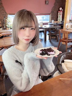 プロフィール写真10・ろあ｜Concept Cafe&Bar #青い春に恋をした。・アオイハルニコイヲシタ - 熊本市・下通りのコンカフェ