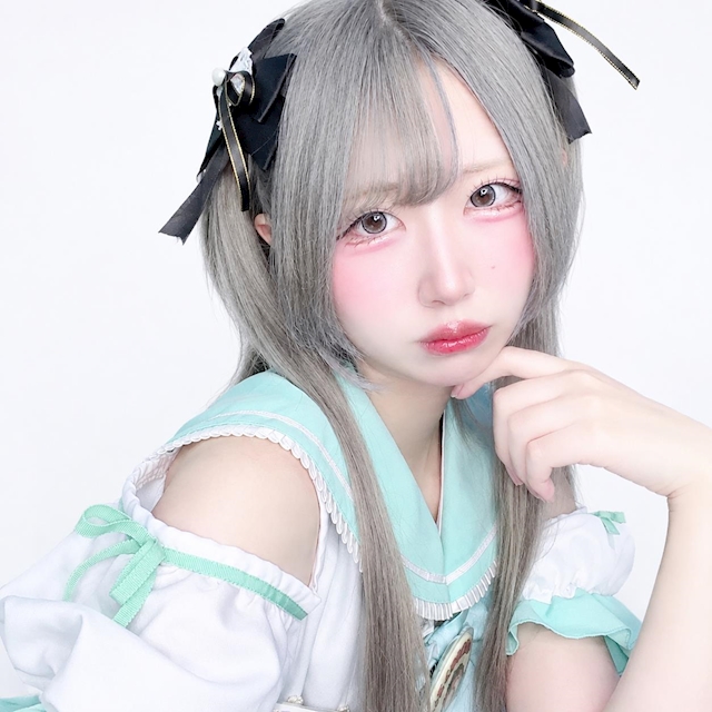 ろあ