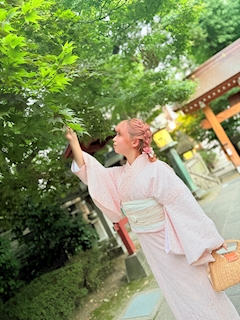 プロフィール写真3・ゆみ【池袋　vivid cafe】｜vivid cafe・ヴィヴィッドカフェ - 池袋西口のガールズバー