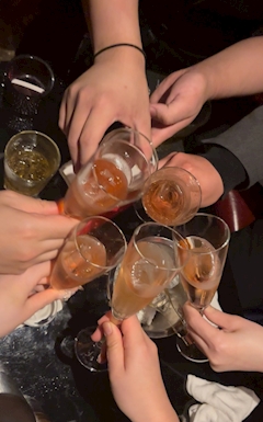 あいり🌹美獣🌹「あめ！！！！！！☔️」