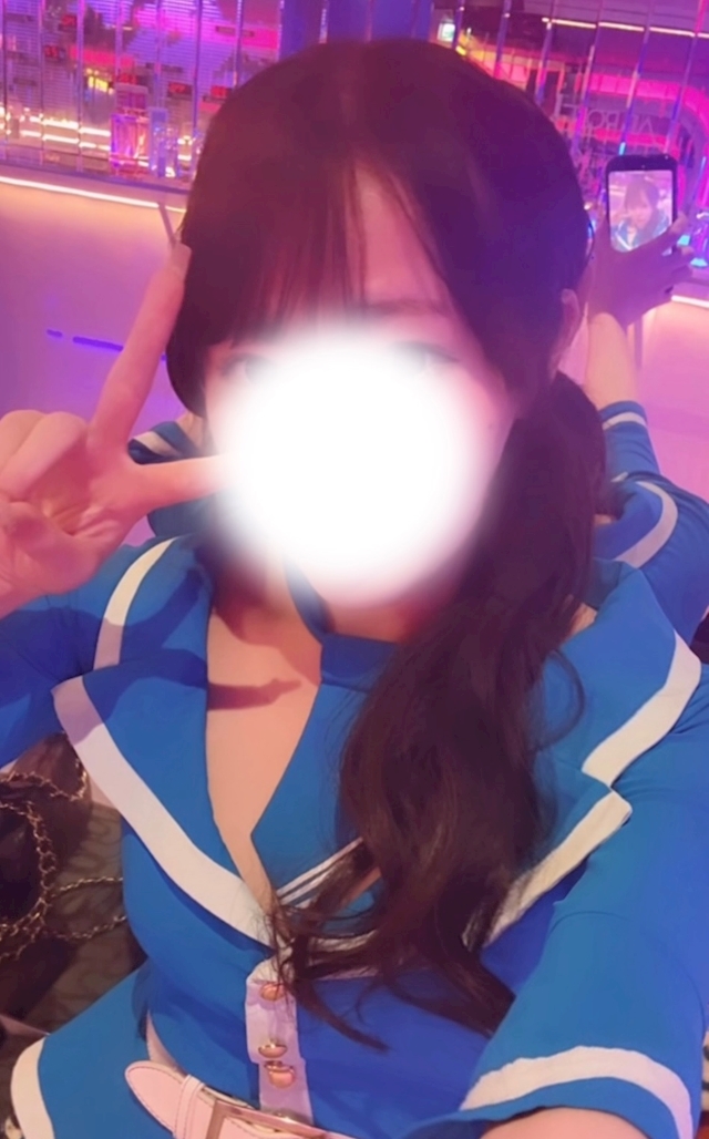 プロフィール写真1・マヤ　economy｜
