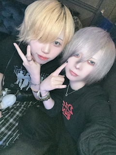 みずき👑イケメンパラドックス「🏮✌🏻」