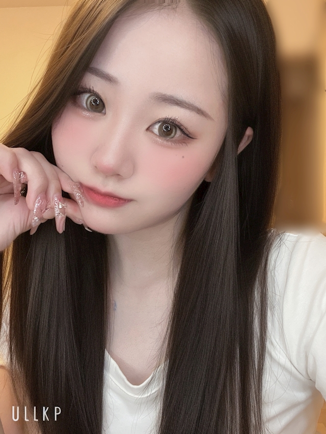 プロフィール写真3・月詠 るな|