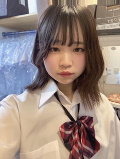 Z Cafe女性キャスト体験ひかる