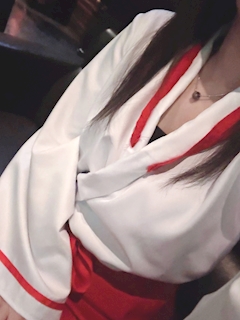 プロフィール写真4・りんか🌷｜熟女KAANAPALI・カアナパリ - 西日暮里の熟女パブ/熟女キャバクラ