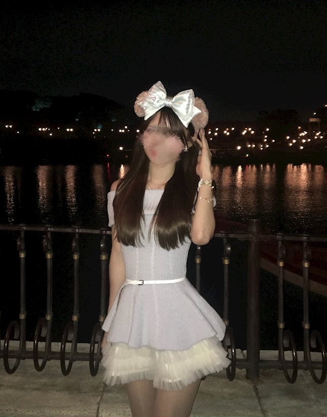 しおり BAR LOUNGE VOGUE