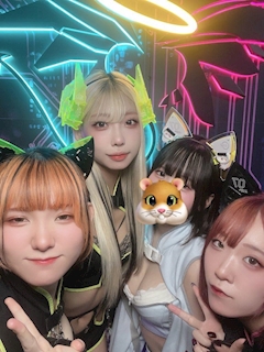 電脳デーモン「⛱️  電脳サキュバス水着イベント開催決定🎉」