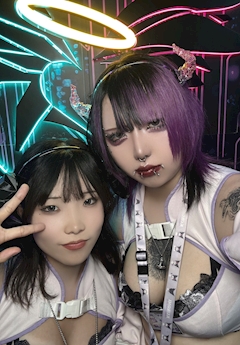 電脳デーモン「😈本日のサキュバス😈」