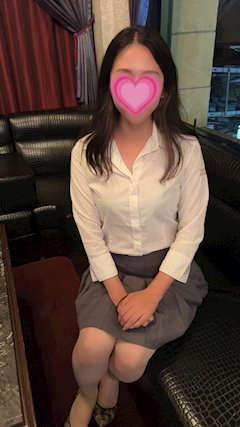 プロフィール写真1・💜りな💜|ガールズバー SALON BELIER・サロンベリエ - 中央区・大名のガールズバー
