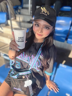 プロフィール写真6・えま⚾️🩵 亀戸 Leia🌴｜Cafe & Bar Leia・レイア - 亀戸のガールズバー