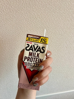 しおり「イメチェン╰(*´︶`*)╯♡」