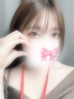 プロフィール写真1・しおり｜Girls Bar NO.8・ナンバーエイト - 曳舟・押上のガールズバー