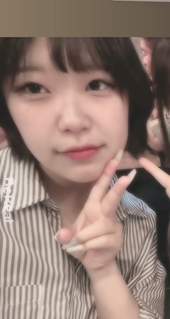 プロフィール写真2・まな｜GIRLS BAR BLESS・ブレス - 八王子のガールズバー