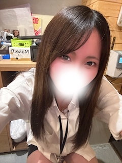プロフィール写真4・瀬奈|GIRLS BAR SMILE・スマイル - 北千住のガールズバー