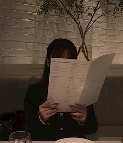 プロフィール写真4・えま｜GIRLS BAR SMILE・スマイル - 北千住のガールズバー