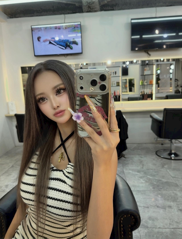 プロフィール写真2・ホノカ|