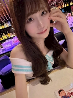 プロフィール写真4・もな｜横浜NAVY・ヨコハマネイビー - 横浜のガールズバー