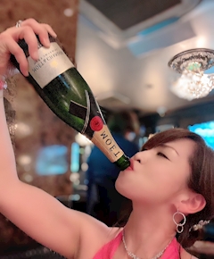 プロフィール写真10・J･Kayo🧜‍♀｜mrs.J 名駅西・ミセスジェイ メイエキニシ - 名古屋 名駅の熟女パブ/熟女キャバクラ