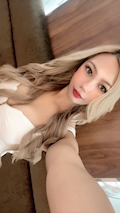 水嶋エレナ