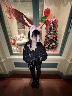 プロフィール写真3・しおり｜スロぱちコンカフェ 池袋店 - 池袋西口のコンカフェ