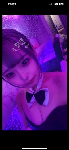 あおい「51.︎💕︎︎」