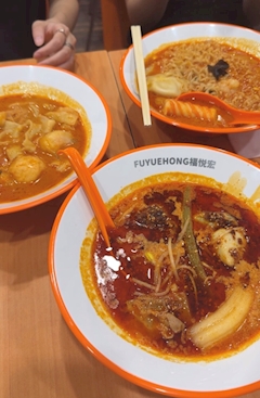 プロフィール写真4・もも｜CREA・クレア - 名古屋 錦のコンカフェ