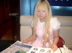 ひより「もう夏恋しくねーか❓🌞🌴🌺✨」