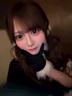 なぎ「メリクリでした良いお年を🎅🏻🎍」
