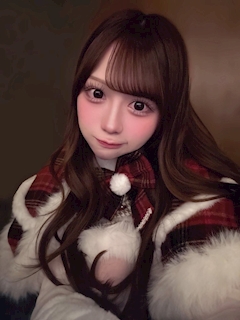 なぎ「メリクリでした良いお年を🎅🏻🎍」