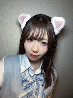 かなで「せいふく そのに🩵🪽」