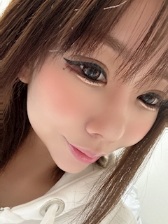 プロフィール写真2・りえ｜スナック HaruHaru・ハルハル - 大塚のパブ/スナック