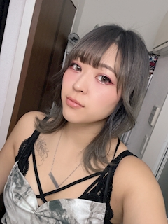 プロフィール写真2・しずか|BAR Fortune・バーフォーチュン - 池袋西口のパブ/スナック