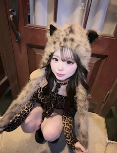 プロフィール写真4・こと🐺オオカミちゃんカフェ梅田店🐺｜オオカミちゃんカフェ梅田店 - 梅田のガールズバー
