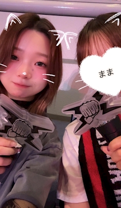 まい「LIVE行ってきた✨」