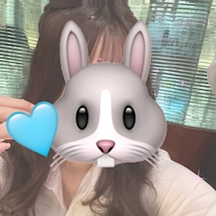 こなつ　シュシュ秋葉原「こなつです🐰ྀི🩵」