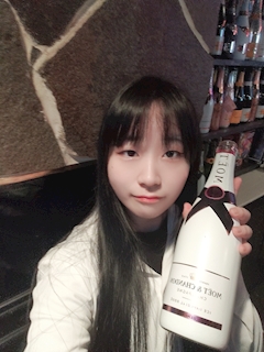 プロフィール写真2・いちか｜TWENTY SEVEN・トゥエンティ セブン - 関内のガールズバー