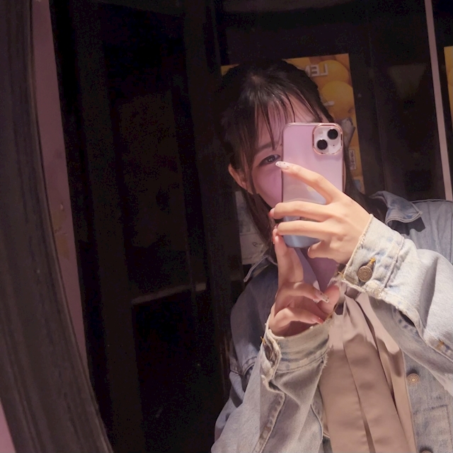 プロフィール写真3・いなり｜ミナミ ラウンジ・白い虹