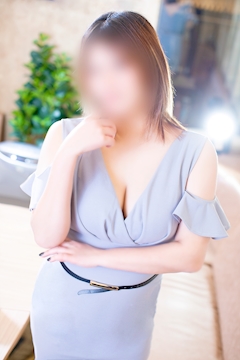 プロフィール写真9・さとみ｜CLUB 菜の花・ナノハナ - 四国中央市のキャバクラ