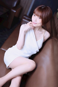 プロフィール写真3・綾瀬 くみ｜くらぶ 木蘭・モクラン - 名古屋 錦のクラブ/ラウンジ