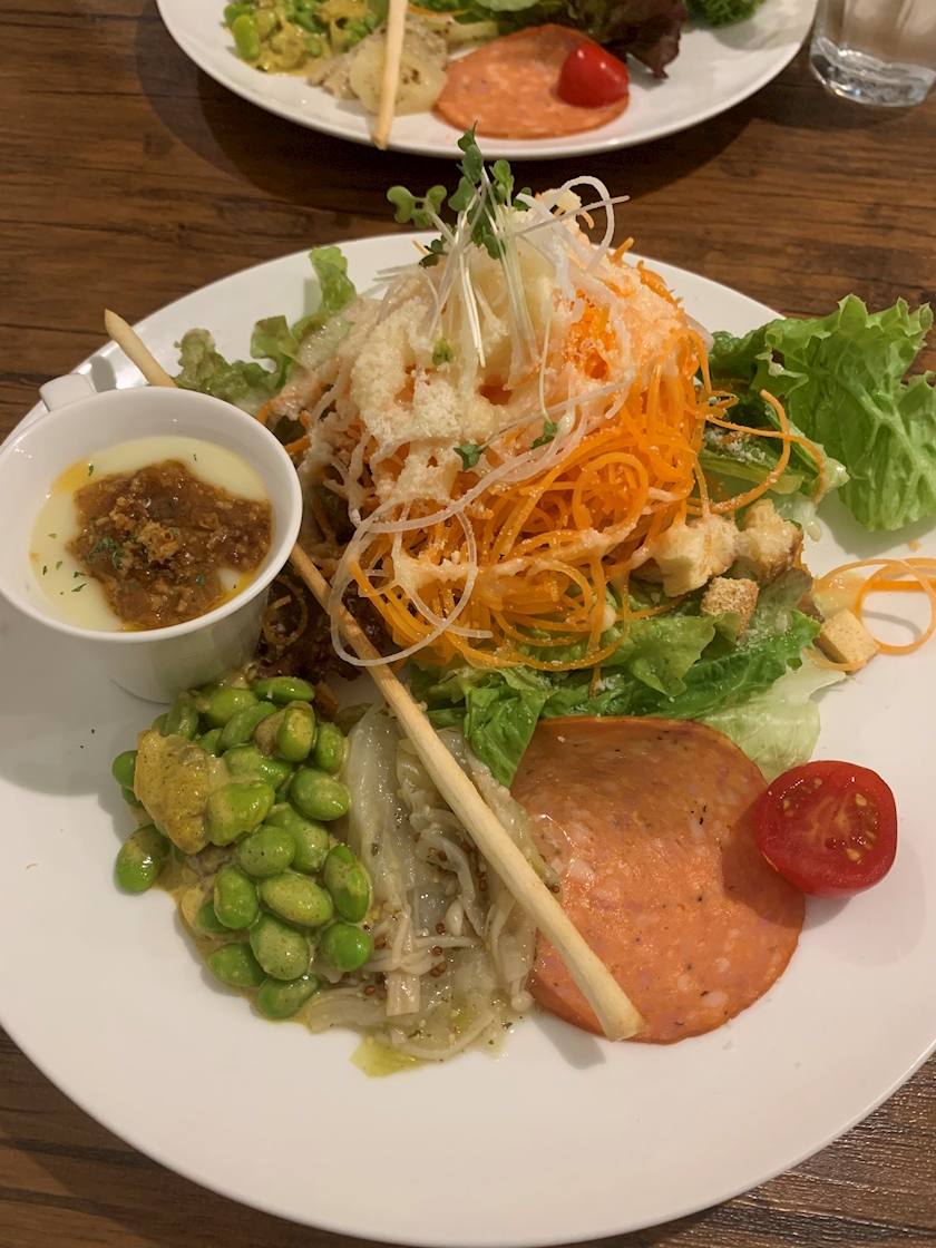 i💛 lounge SEVEN・セブン - 江坂のラウンジ/クラブ