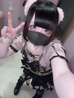 プロフィール写真16・甘兎꒰あまうさ꒱ めろる🐰🎀|Cafe&Bar あるこほりっく - 名古屋 大須のコンカフェ
